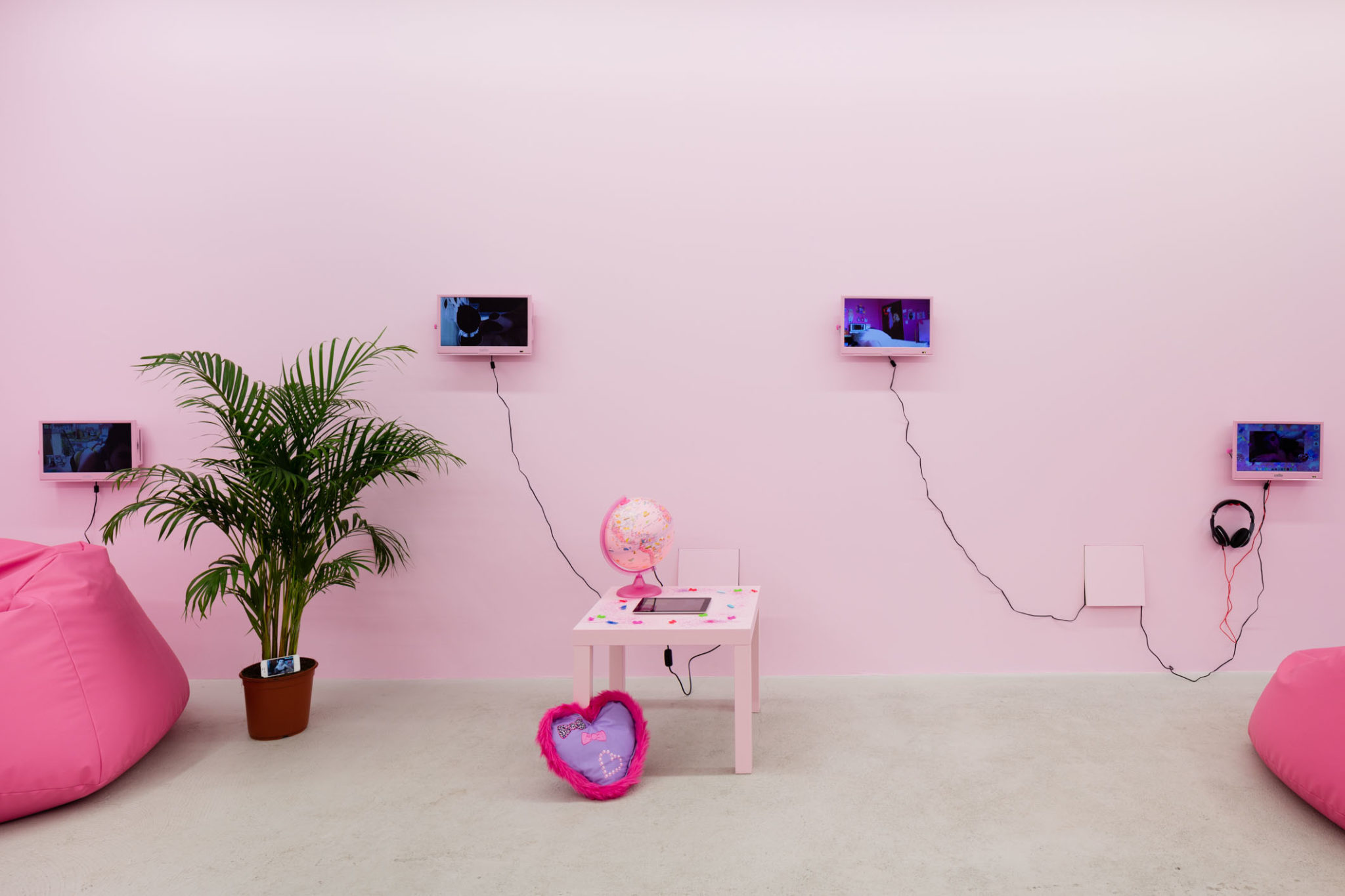 ANNKA KULTYS GALLERY